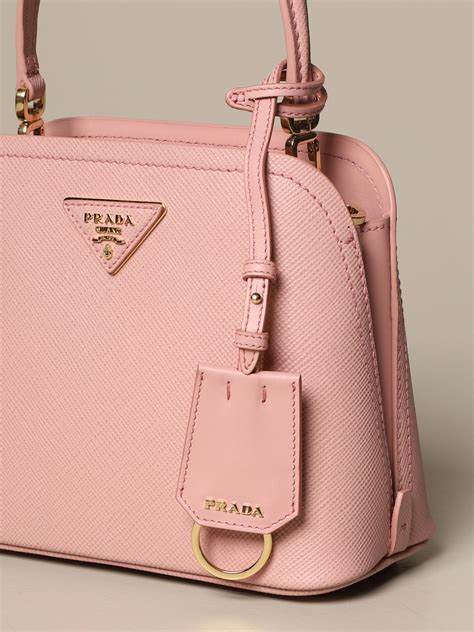 taschen prada